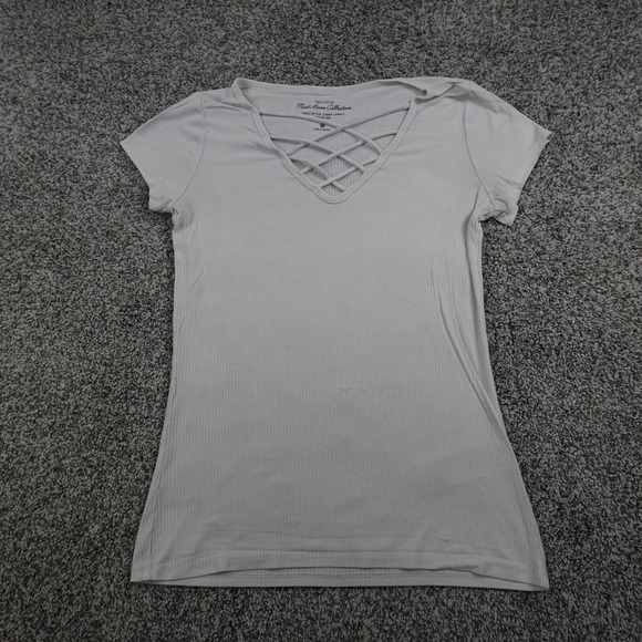 Hollister Shirt Womens Small White Lightweight Casual Preppy Outdoor Stretch Top - Picture 1 of 14